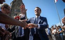 Niemcy: Merkel pogratulowała Macronowi wyborczego wyniku jego partii