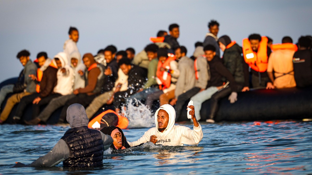 Hiljade migranata iz Afrike svake godine pokušavaju da pređu Sredozemno more i dokopaju se Evrope - mnogi u ovim poduhvatima ginu | Foto: FADEL DAWOD/EPA/Shutterstock