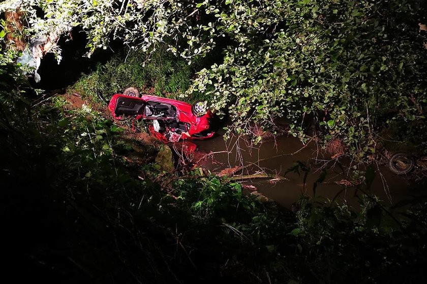 Nastolatkowie zabrali auto rodzicom i zginęli