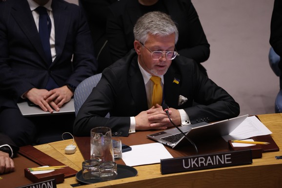 BURNO NA SEDNICI SAVETA BEZBEDNOSTI UN "Prestanite da KUKATE i LAŽETE!": Ruski predstavnik izleteo iz sale, Ukrajinac mu uputio oštre reči