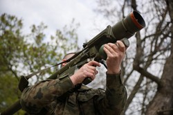 Piorun kultowy na Ukrainie. "Die Welt" pisze o "supernowoczesnej polskiej broni"