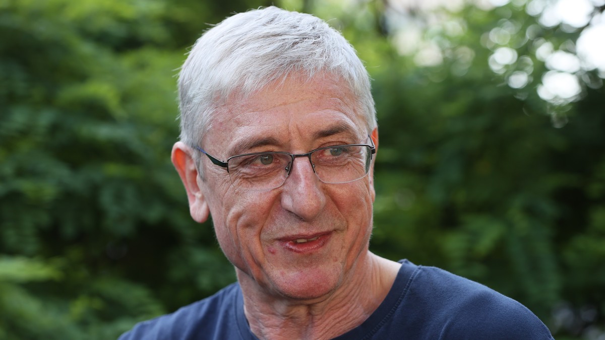 „Legényekkel a gáton!” – Gyurcsány Ferenc fotója a bizonyíték, hogy szeretik a fiatalok?