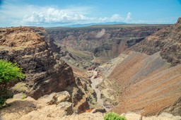 nowy ocean w sercu afryki? gigantyczny strumień magmy rozrywa kontynen