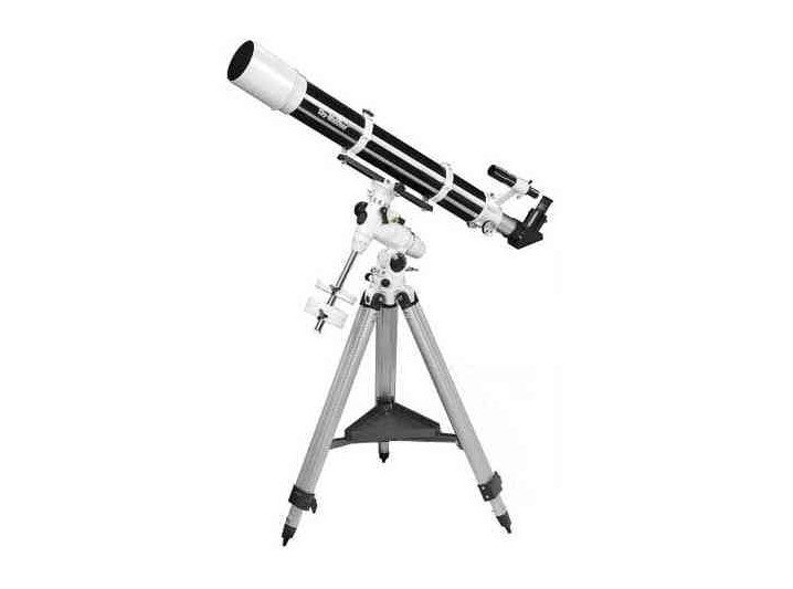 Refraktor achromatyczny Sky Watcher 102/1000 w wersji na montażu paralaktycznym EQ3–2 kupimy za 1999 zł.