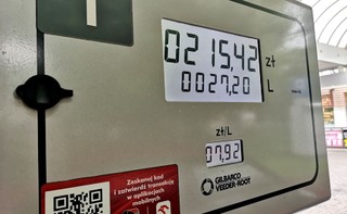 Wakacyjne promocje na paliwo. Sprawdź, gdzie zatankować z rabatem