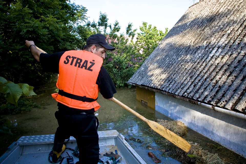 JANOWIEC POWÓDŹ DRUGA FALA