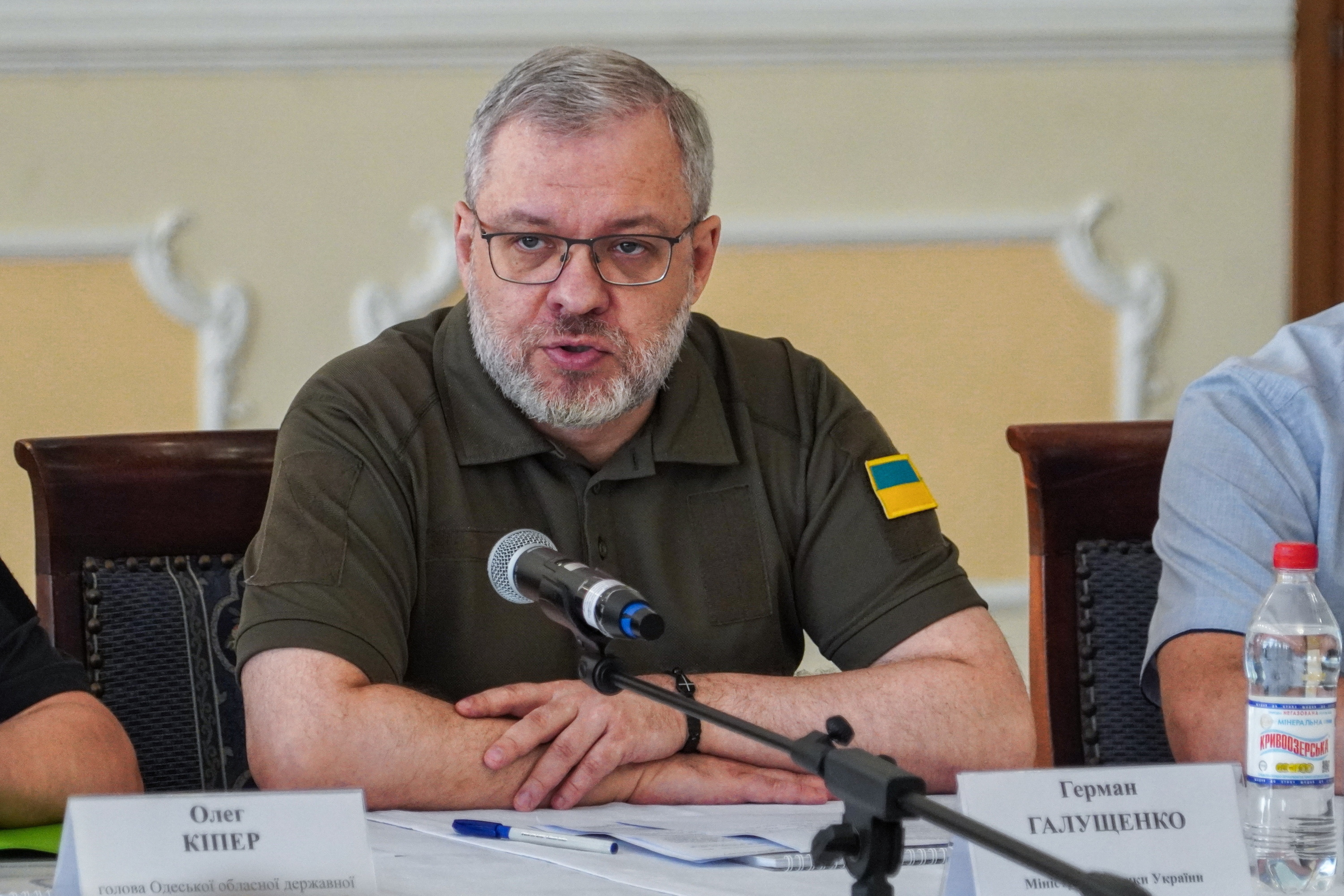 100 milionów dolarów przeprane przez "back office" - były minister próbował uciec z kraju