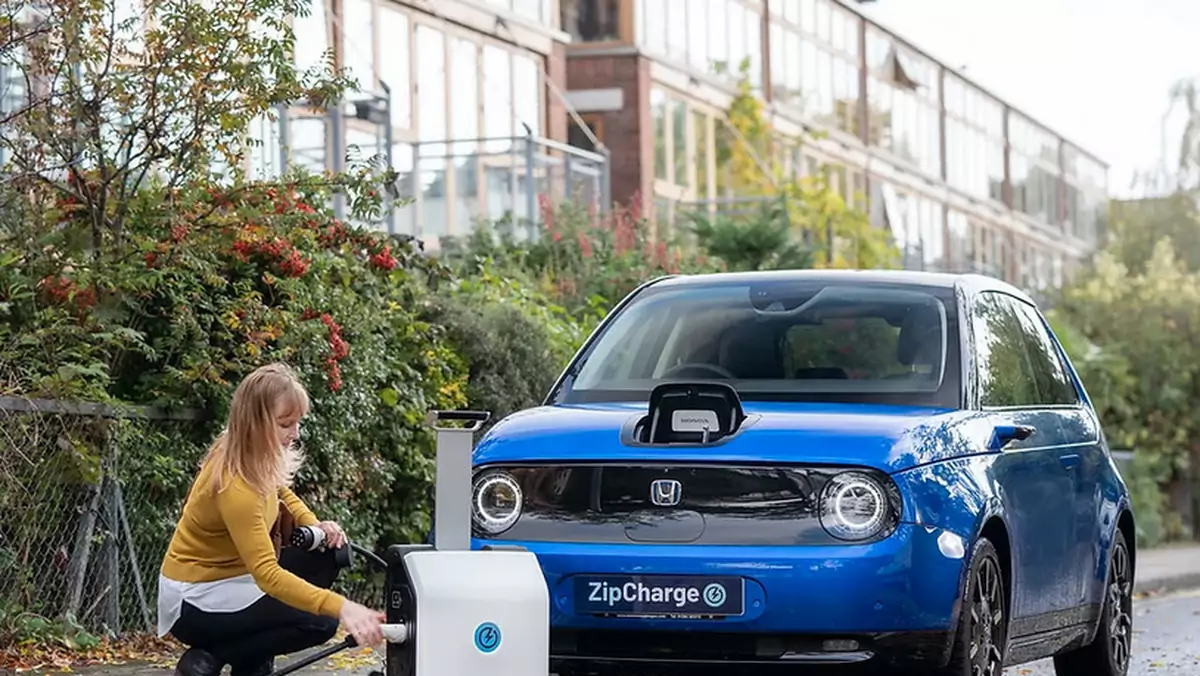 ZipCharge Go