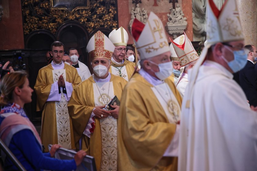 Biskupi znów przepraszają za zwyrodniałe żądze