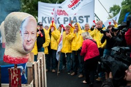 Jeszcze związki nie zginęły. Kto wygrywa wojnę na rynku pracy?