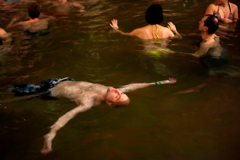 HUNGARY NIGHT OF BATHS