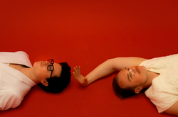 "Czułe Kontyngenty" duetu Karaś/Rogucki na winylach i koncertach