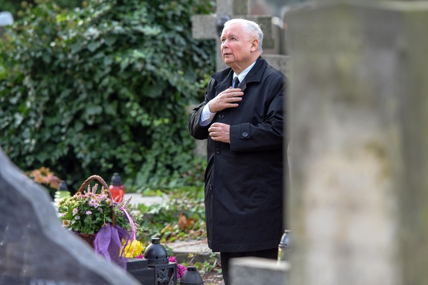 Jarosław Kaczyński odwiedził grób matki