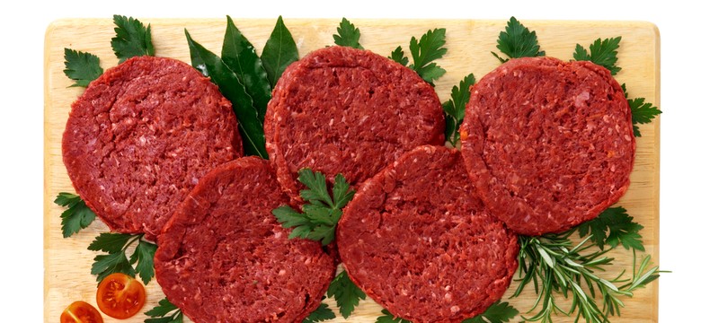 Minister: Hamburgery nie zostały wyprodukowane w Polsce