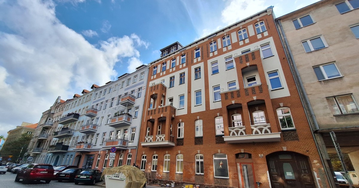 Kamienica z Daszyńskiego już po operacji. Znów jest piękna