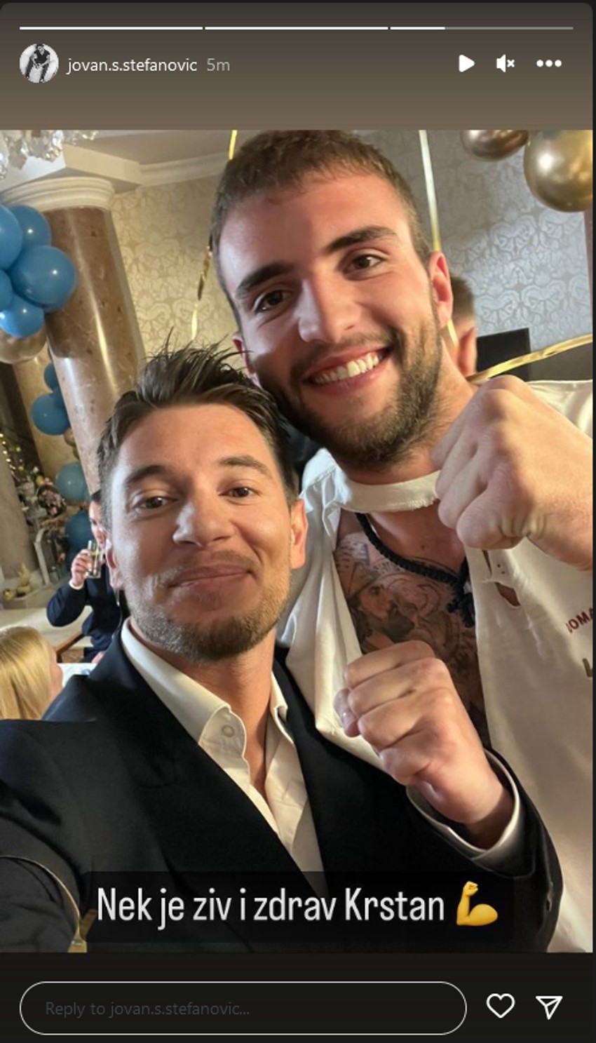 Joca Stefanović peva kod Ražnatovića