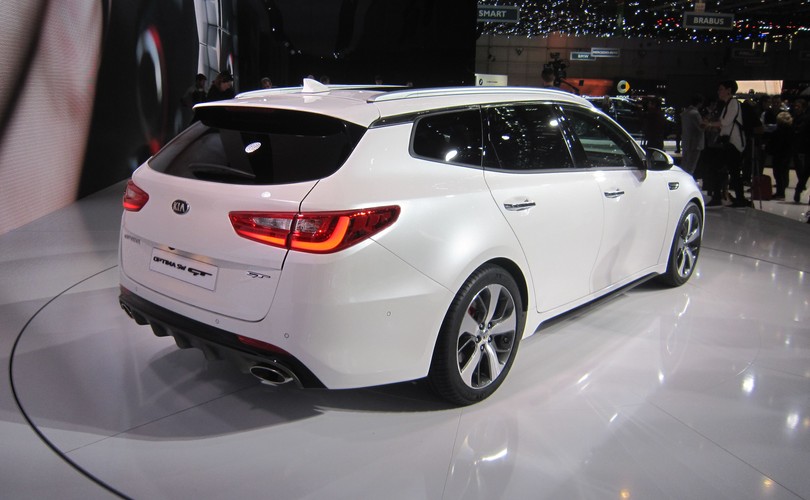 Kia optima sportswagon