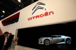 PSA Peugeot Citroen zlikwiduje 8 tys. miejsc pracy we Francji