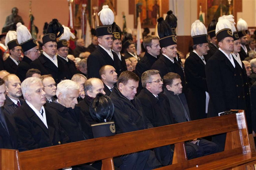 Gwizdy i krzyki, bo prezydent  oddawał hołd zabitym górnikom