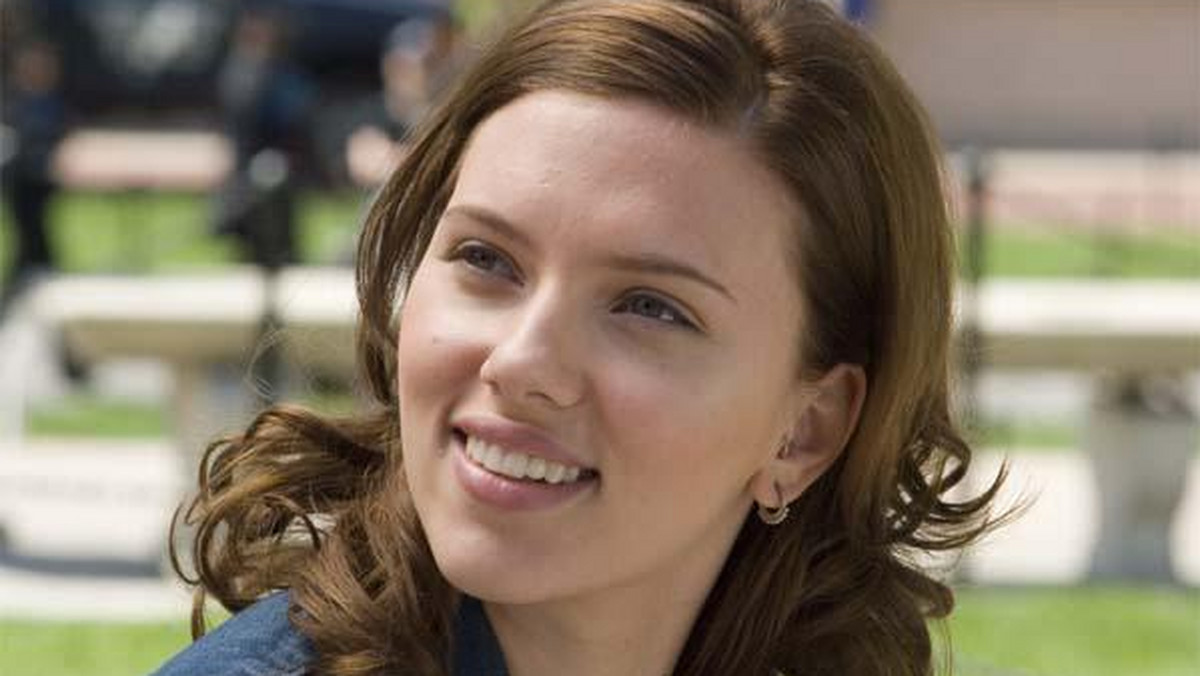 Scarlett Johansson: zakochana niania