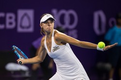 Magda Linette przegrała w 1. rundzie z niżej notowaną Chinką