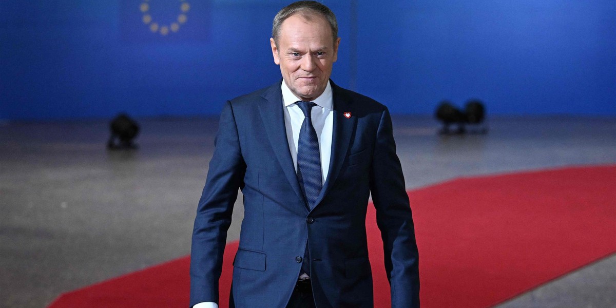 Tusk obiecuje, ze Polska otrzyma pieniądze z KPO. 