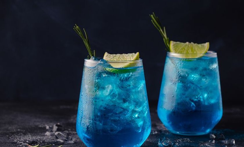 Drink z Blue Curacao