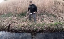 Mistrz Polski zniszczył rolnikowi łąkę. Teraz twierdzi, że to była 'ustawka'