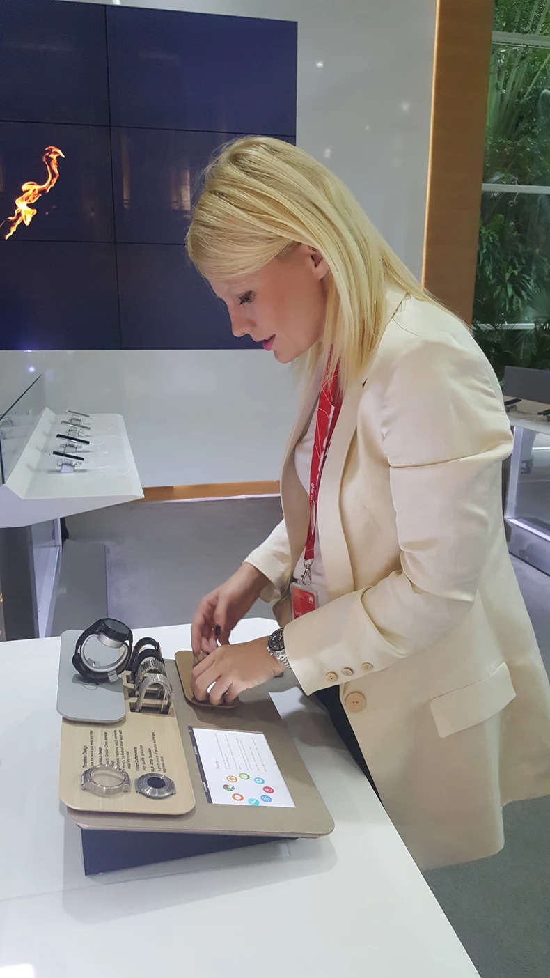 Deo portfolija izloženog u sedištu Haeveja u Šenženu