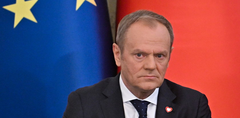 Donald Tusk wpadł w "pułapkę", którą sam zastawił. "To nauczka"