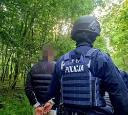 Policja udaremniła "ustawkę" w Wielkopolsce. Zatrzymano 23 pseudokibiców