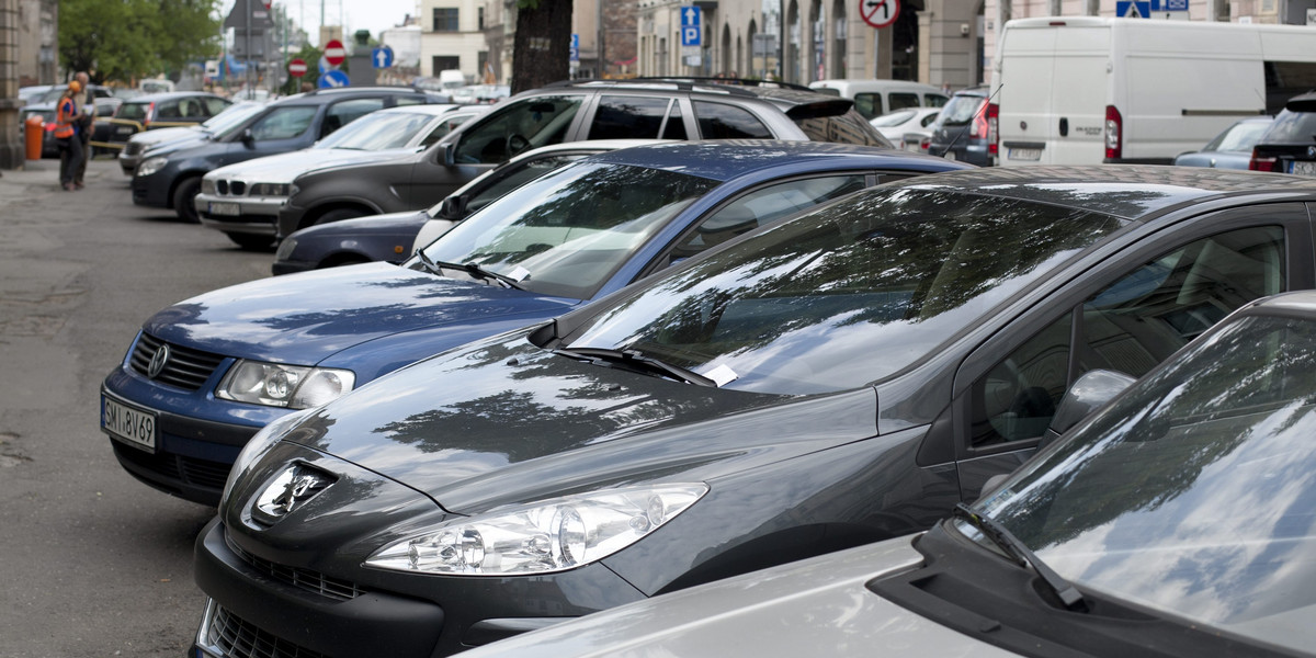 Parking podziemny przy ulicy Dworcowej w Katowicach