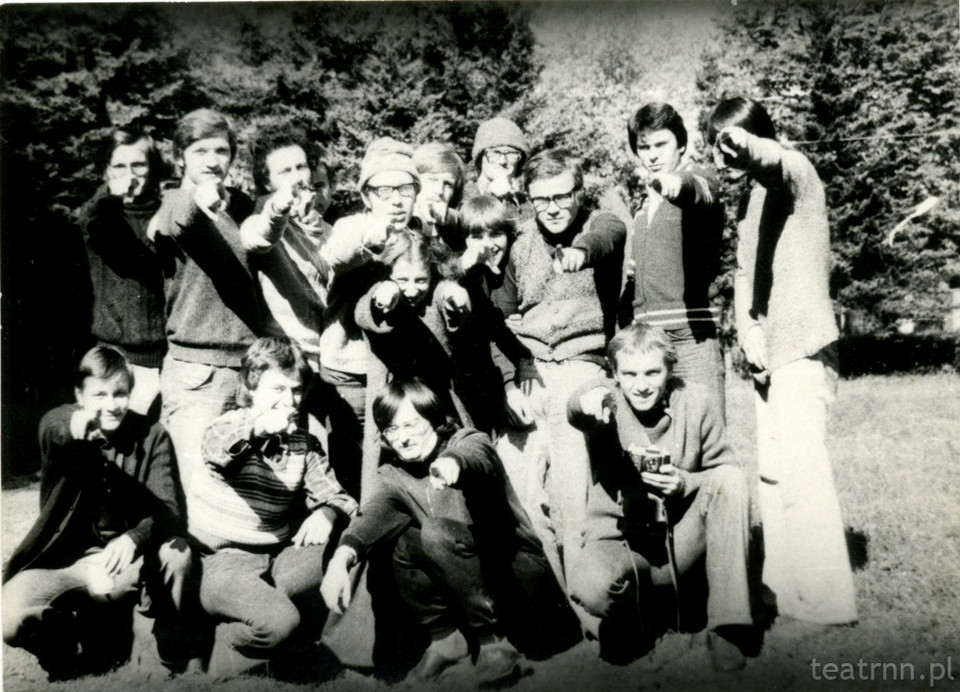 Członkowie Teatru Grupa Chwilowa po jednym z występów, 1976 r.