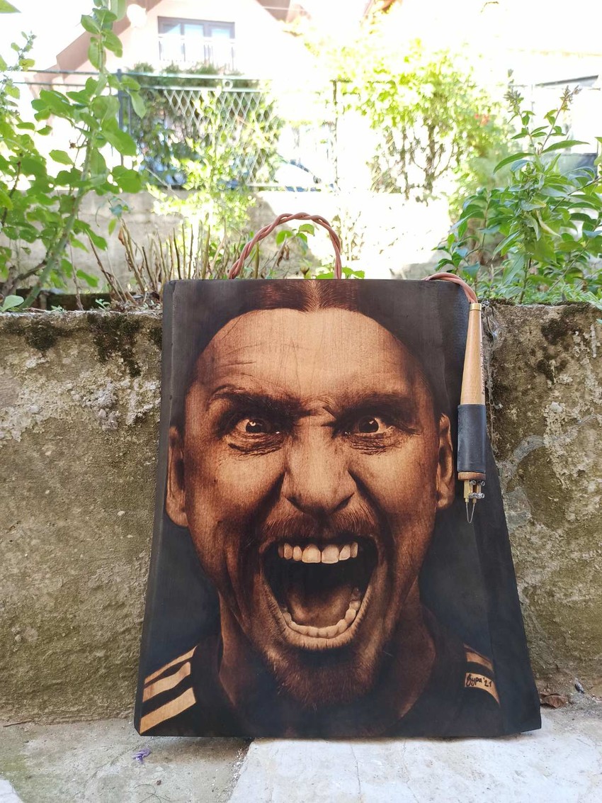 Potom je umetnik iz Užica uradio i drugi portret 