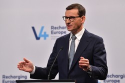 Apel Morawieckiego do Komisji Europejskiej. "Dokładnie sprawdzić manipulacje"