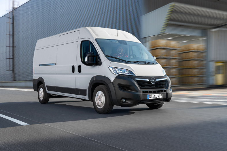 Opel Movano 2022