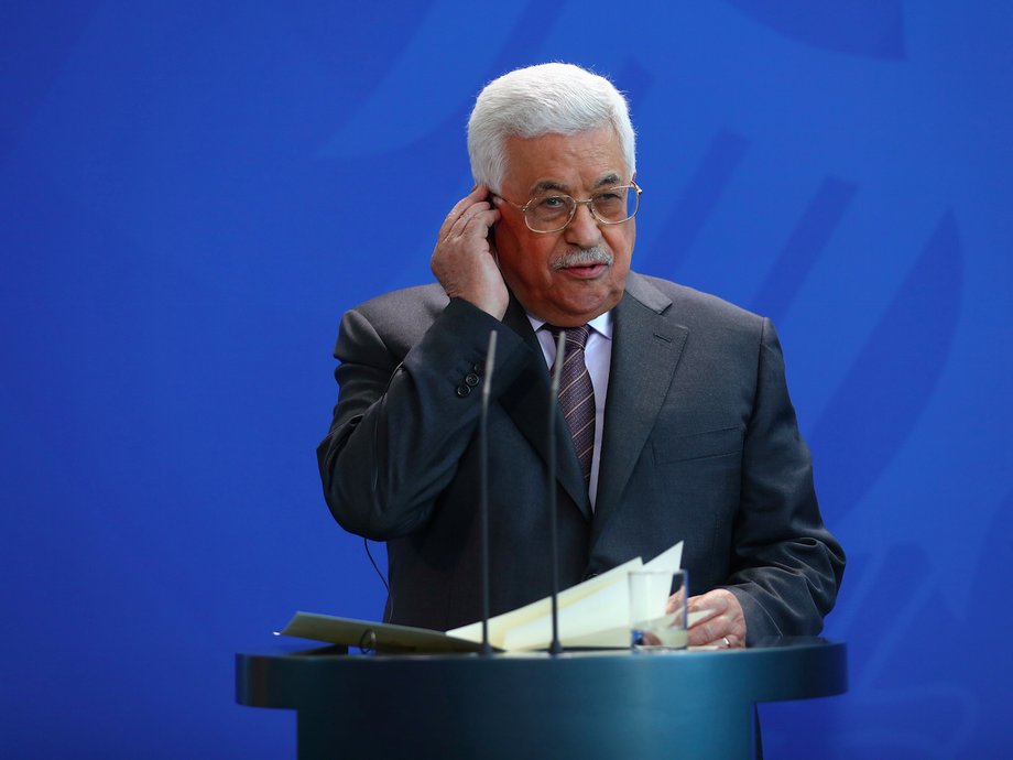 German Chancellor Angela Merkel and Palestinian President Mahmoud Abbas give a statement in Berlin, Germany, March 24, 2017.