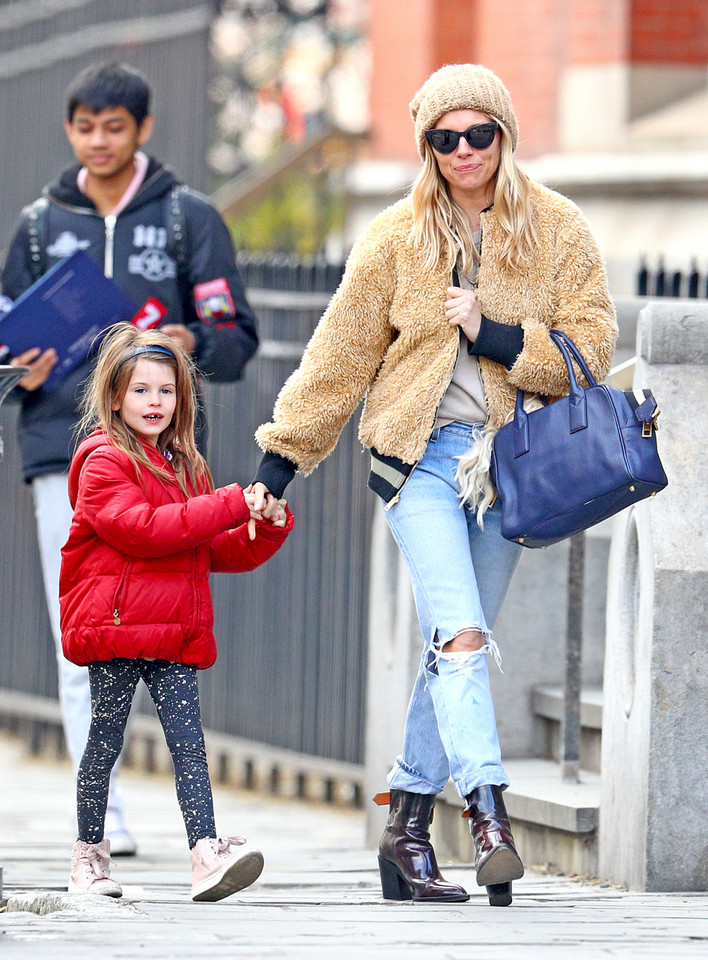 Sienna Miller z córką
