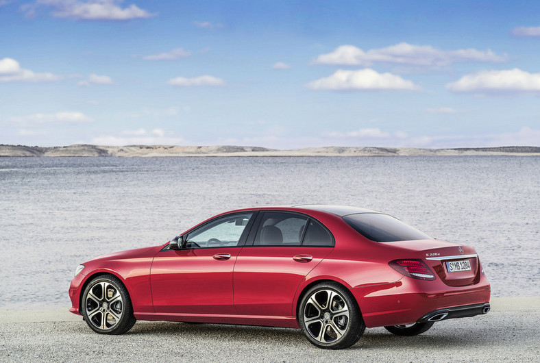 Nowy Mercedes-Benz Klasy E – przed premierą