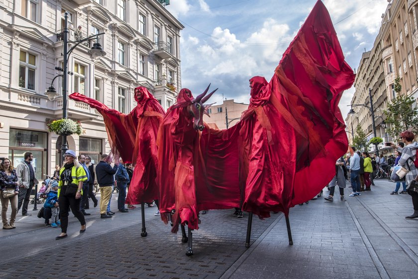 AnimArt, festiwal lalkarzy w Łodzi z paradą smoków na Piotrkowskiej i spektaklami w Teatrze Arlekin, Pasażu Schillera i w Manufakturze