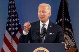 Joe Biden na konferencji prasowej.