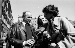 nazywano go "cesarzem reportażu". współpracował z sb?