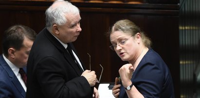 Pawłowicz kaja się publicznie i obiecuje Kaczyńskiemu coś niebywałego