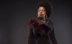 Angie Stone wybiła córce dwa zęby