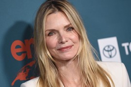 MIŠEL FAJFER pokazala kako izgleda BEZ ŠMINKE na pragu 67. rođendana i ljudi su BEZ TEKSTA: Gledaju ovu sliku i svi imaju isti utisak