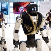 Aleksandar Vučić na prezentaciji robota kompanije AGIBOT