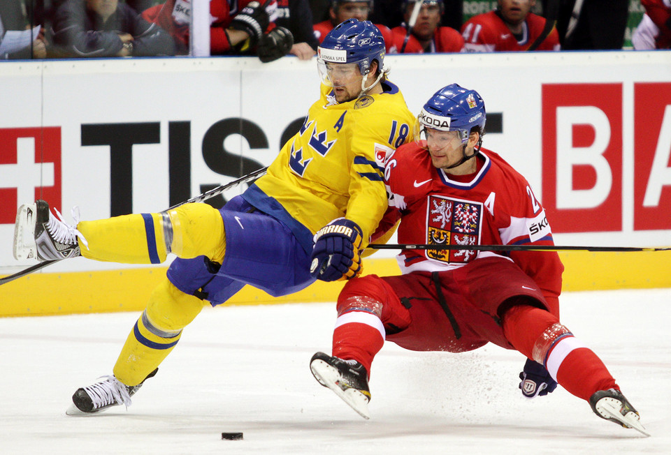 Прогноз швеция чехия хоккей сегодня. Швеция Чехия. Ice Hockey EUROHOCKEYTOUR 2024 Sweden May 2 photo. Cze.