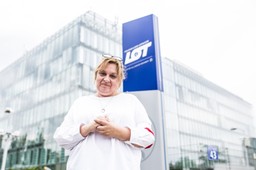 Żelazik o strajku w LOT: W lotnictwie nie można gdybać, co jest dobre, a co złe. Nie ma samozatrudnienia na pokładzie samolotu [WYWIAD]