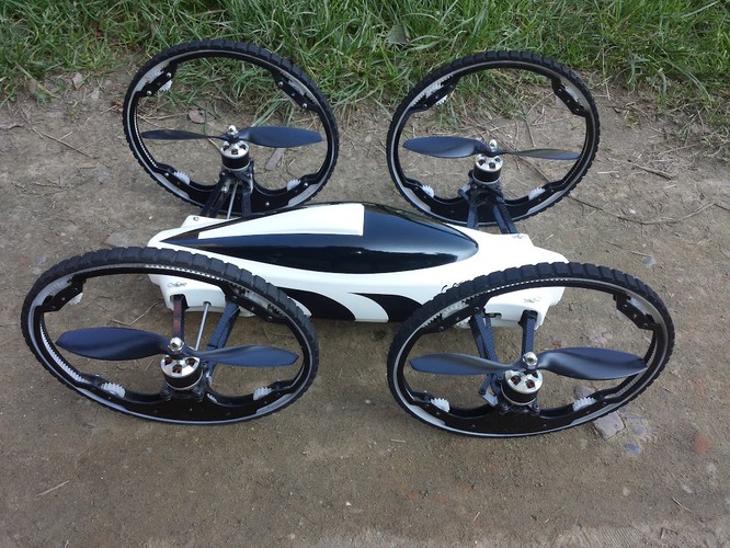 Dziennik.pl: Może polskia armia lub Pentagon albo armia brytyjska?