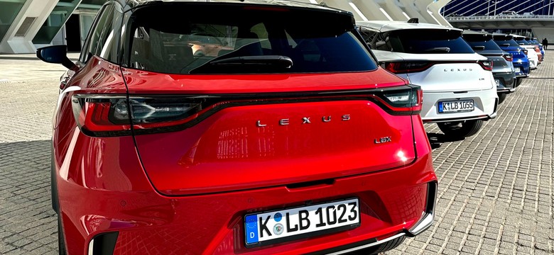 Najtańszy SUV trzęsie rynkiem i spala 3,6 l na 100 km. Cena hitem